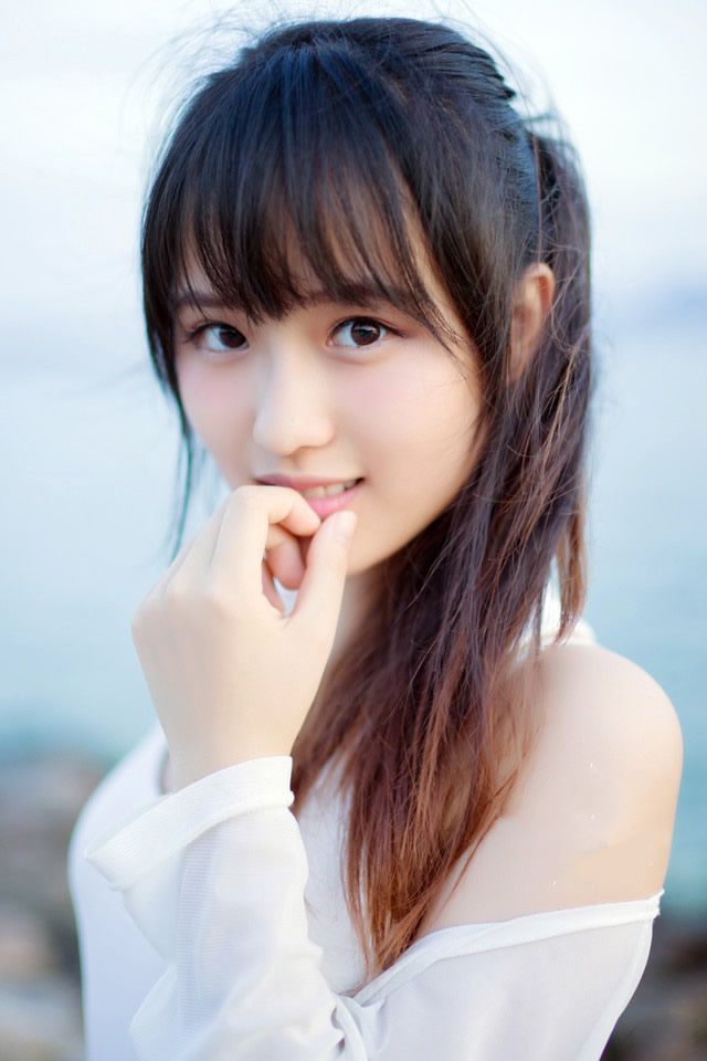 或早或晚，能够遇到你就好;或风或雨，能牵着你的手就好;或多或少，你能在乎我就好;或苦或乐，我们在一起就好。
